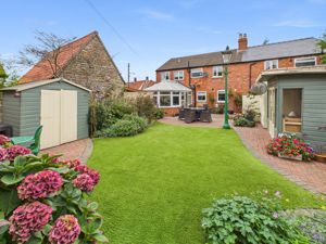 Rear garden- click for photo gallery